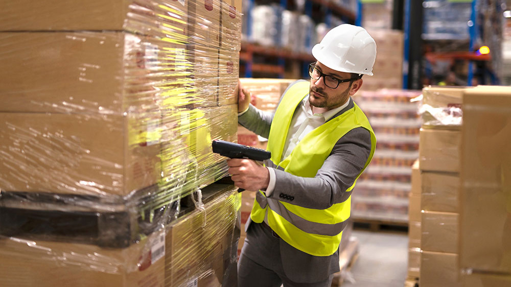 Logistics-worker-3